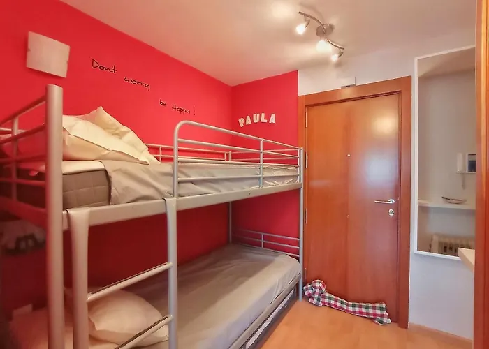 Estudio Superior Serraneu Lejlighed